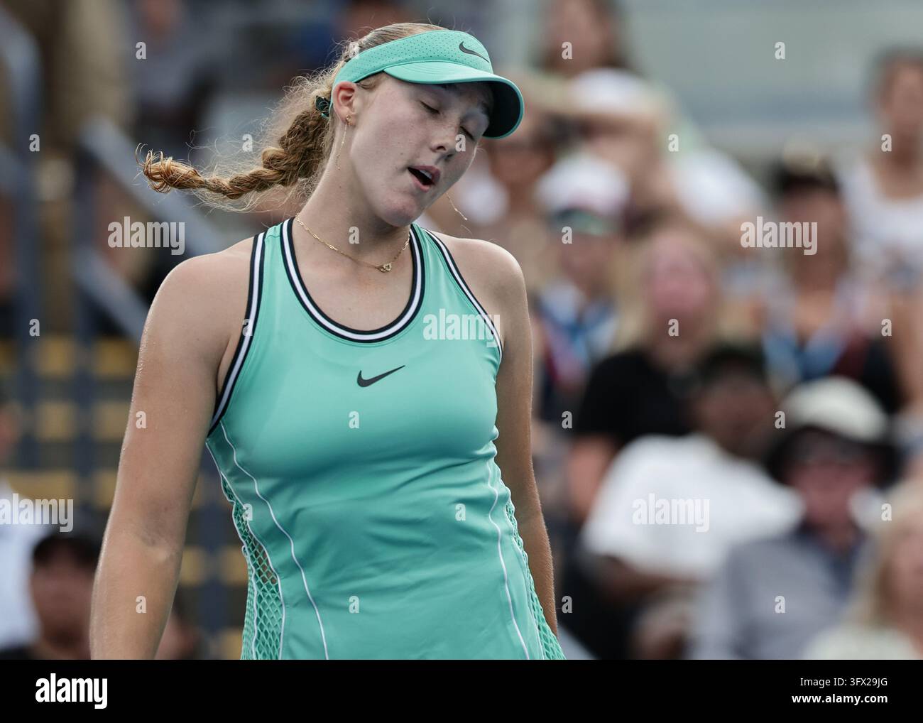 Joueuse de tennis russe Mirra Andreeva réagit lors des US Open Championships 2026, USTA Billie Jean King National Tennis Center, Flushing Meadows, New Yor Banque D'Images