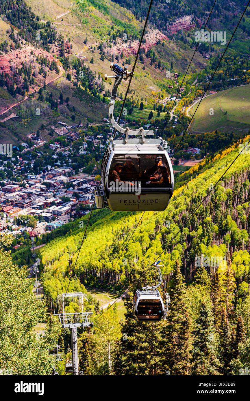 Gondole gratuite reliant la ville de Telluride au Mountain Village ; Colorado ; États-Unis Banque D'Images