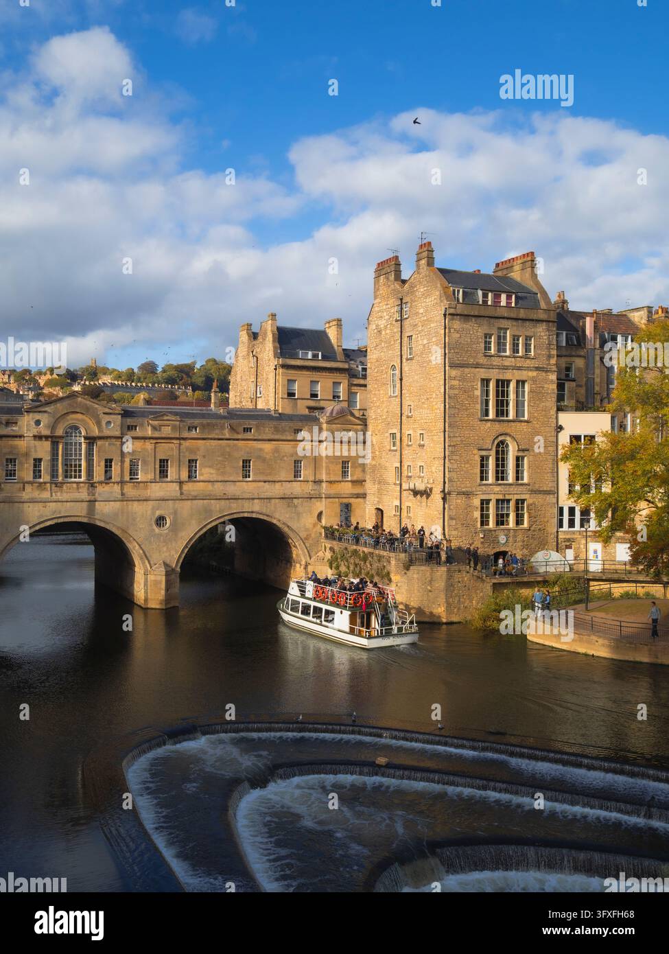 Pont Pulteney, rivière Avon, Bath, The West County, Royaume-Uni. Banque D'Images