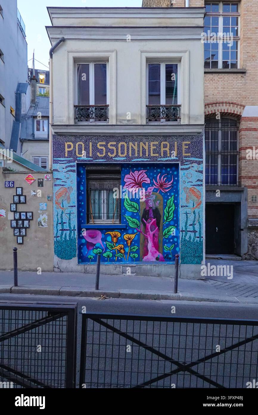 Paris Belleville, Street Art, Poissonnerie // Paris Belleville, Street Art, Poissonnerie *** Paris Belleville, Street Art, Poissonnerie Paris Belleville Banque D'Images
