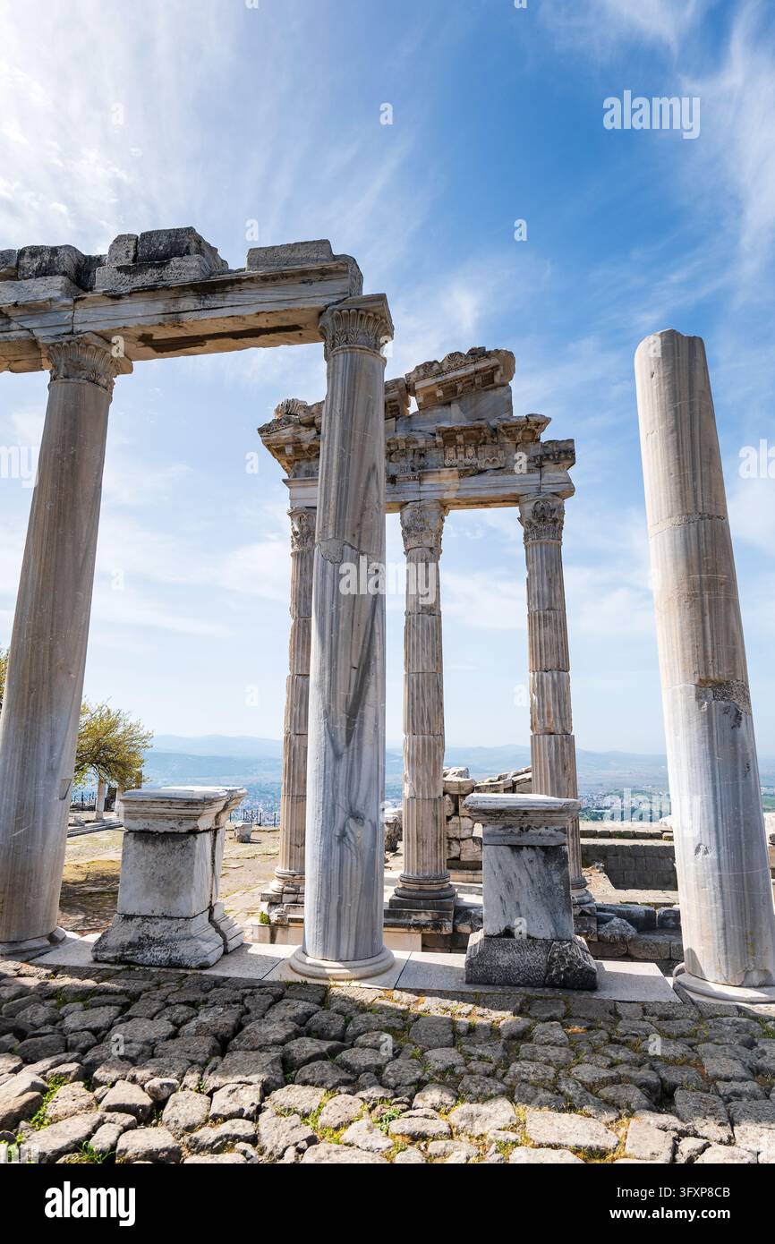 Temple à Pergame site archéologique de la ville antique à Bergama, Turquie Banque D'Images