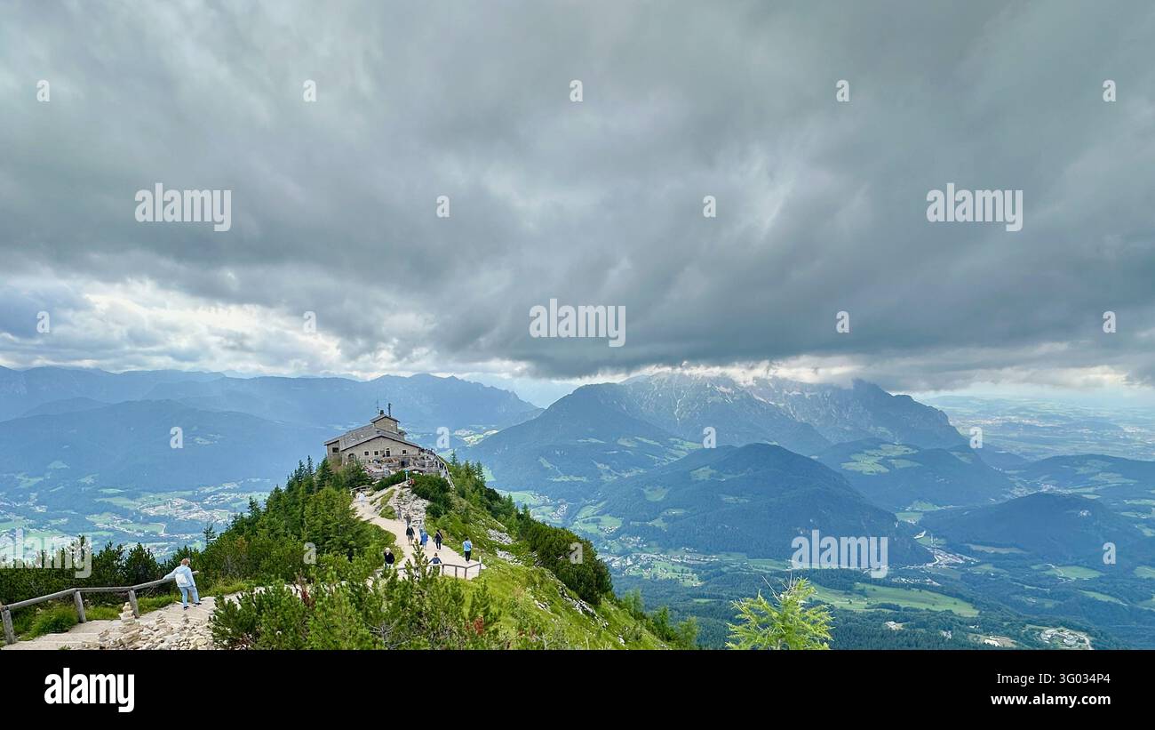 Kehlsteinhaus au sommet de la crête montagneuse de Berchtesgaden, en Bavière, Allemagne, avant l'incendie d'octobre 2026 Banque D'Images