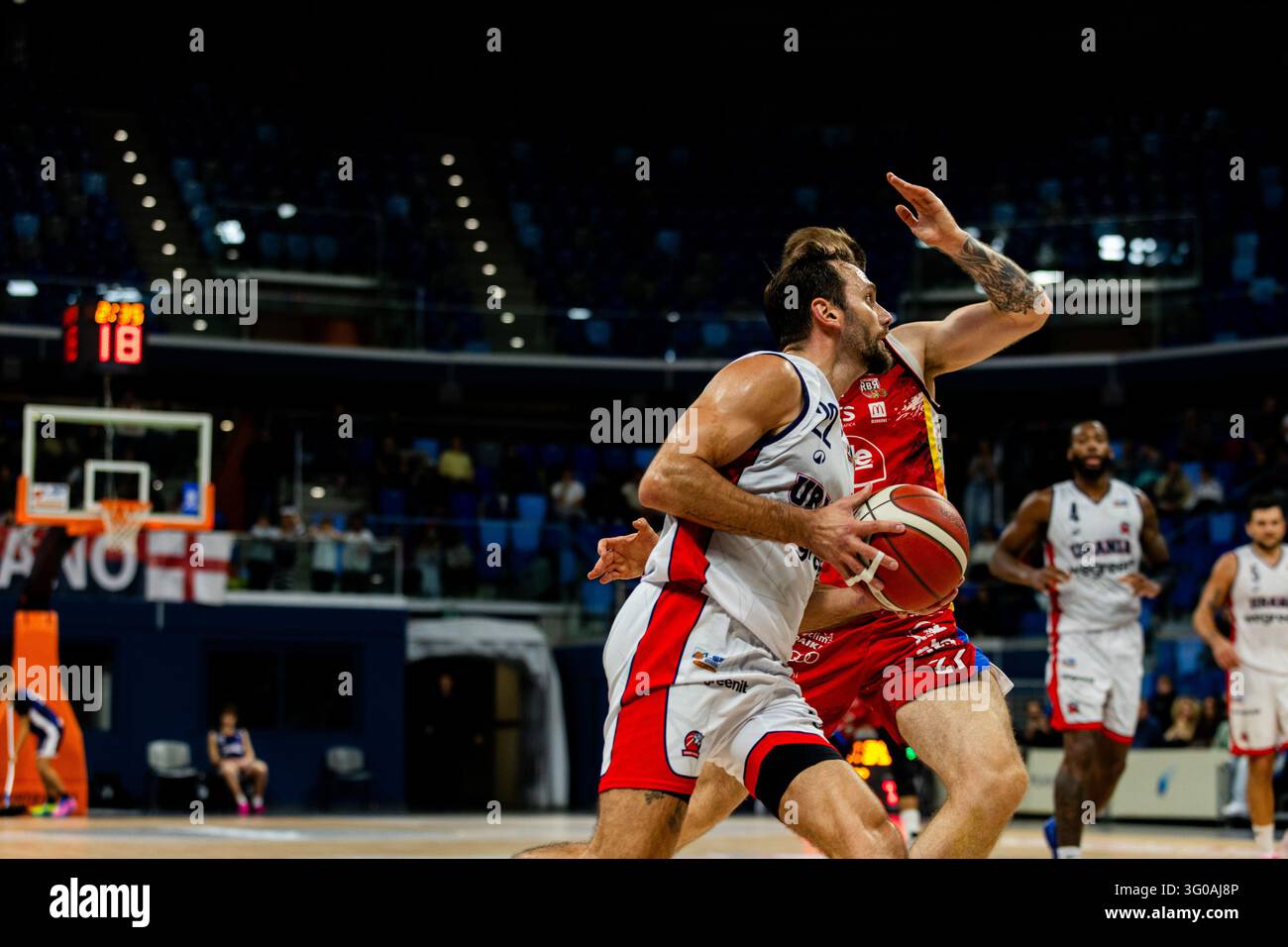IPA90373882 - STEFANO GENTILE (URANIA MILANO) lors du match Wegreenit Urania Milano contre Dole Basket Rimini, un match de basket masculin de la Serie A2 italienne à Milan, Italie, le 30 octobre 2026 Banque D'Images