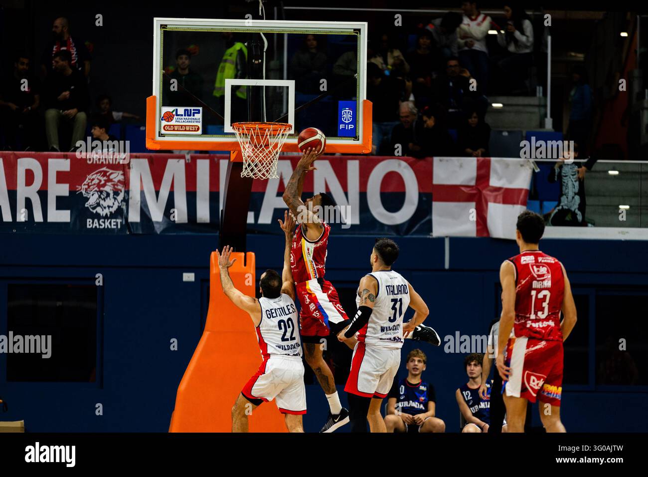IPA90373907 - DESHAWN STEPHENS (RBR RIMINI) lors du match Wegreenit Urania Milano contre Dole Basket Rimini, un match de la Serie A2 masculine de basket-ball italienne à Milan, Italie, le 30 octobre 2026 Banque D'Images