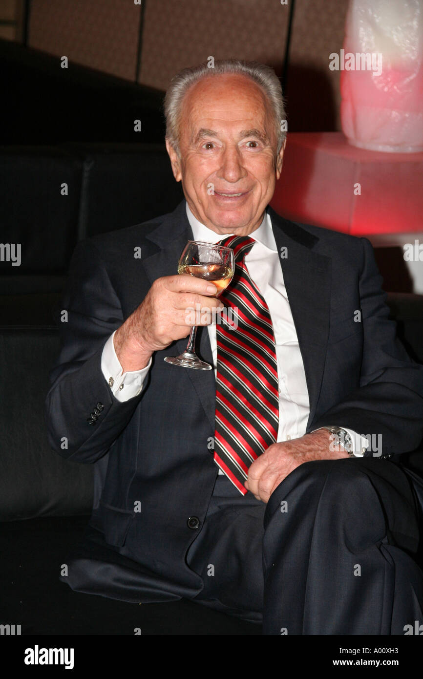 Shimon Peres, membre du parlement et vice-Premier ex premier ministre d'Israël et chef du parti du travail Décembre 2005 Banque D'Images