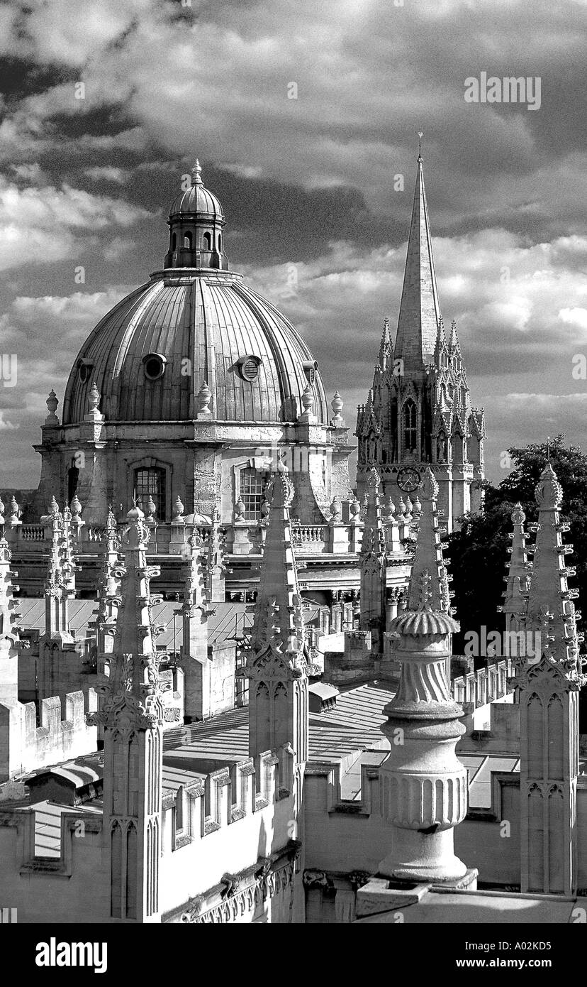 St Marys Church et le Radcliffe Camera de la Bodleian Library Banque D'Images