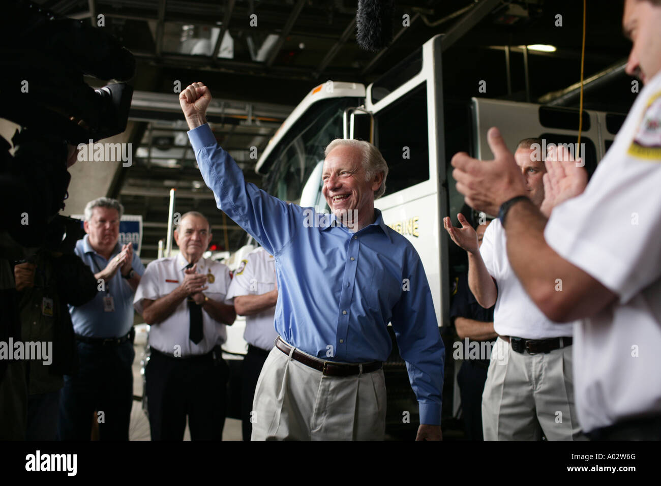 Le sénateur Joe Lieberman sur la campagne électorale d'octobre 2006, New Haven, Connecticut Banque D'Images