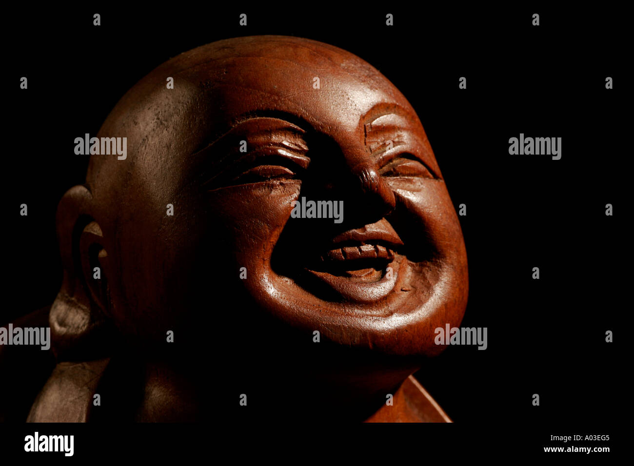 Bouddha qui rit Banque de photographies et d’images à haute résolution ...