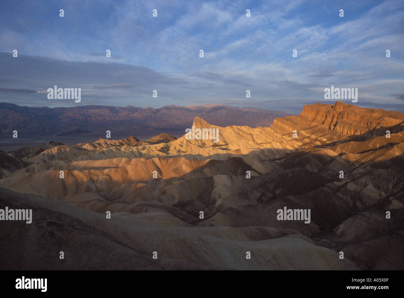 Sunrise Zabriskie Point Death Valley National Park Californie USA Banque D'Images