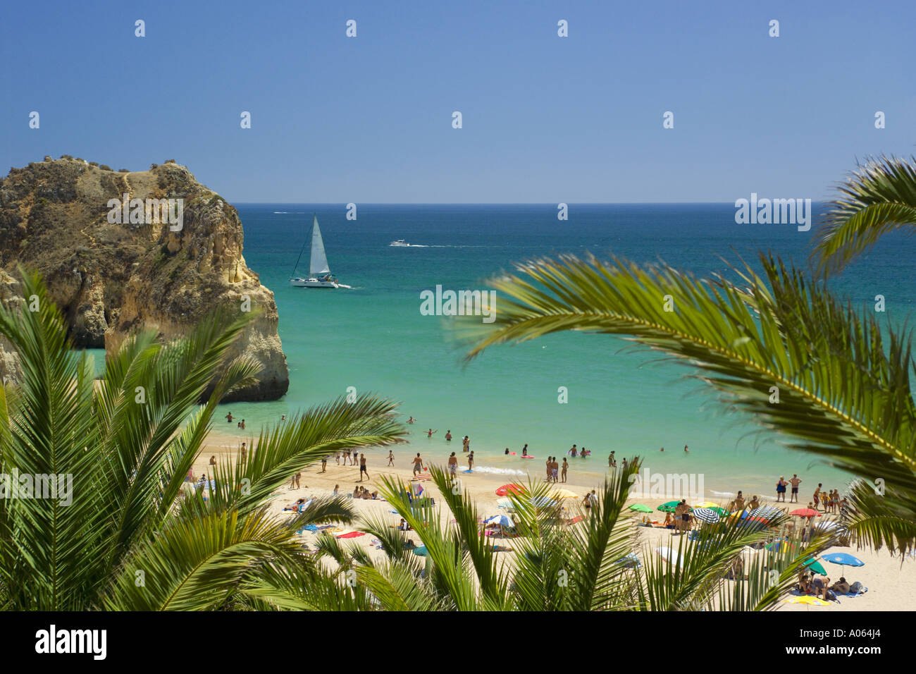 Le Portugal, l'Algarve, la plage d'Alvor, en face de l'hôtel Pestana Alvor Praia Hotel Banque D'Images