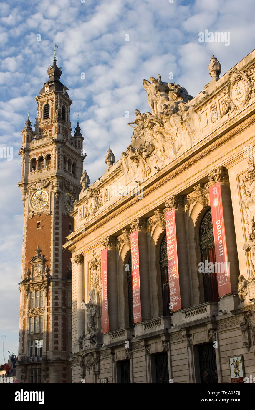 L'Opéra et les bâtiments de la Chambre de Commerce de Lille France Banque D'Images
