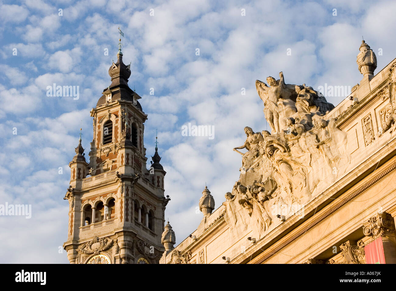 L'Opéra et les bâtiments de la Chambre de Commerce de Lille France Banque D'Images