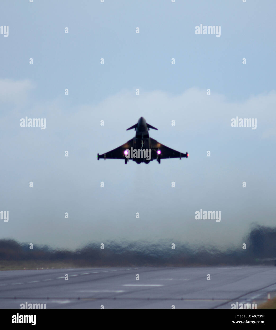 Eurofighter RAF à décoller de RAF Kinloss. 4117-390 XAV Banque D'Images