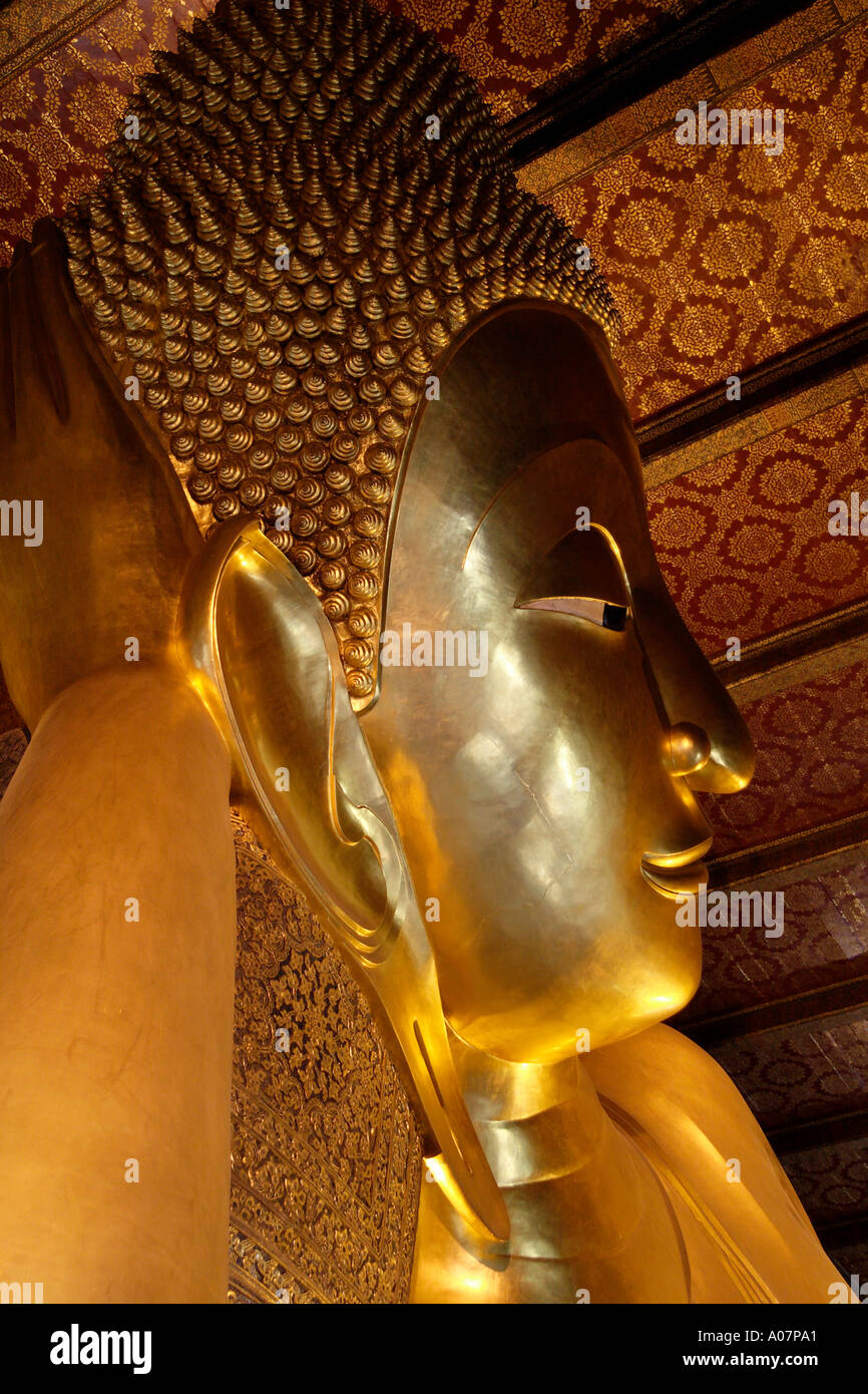 Le Bouddha couché du Wat Pho Bangkok 2 Banque D'Images