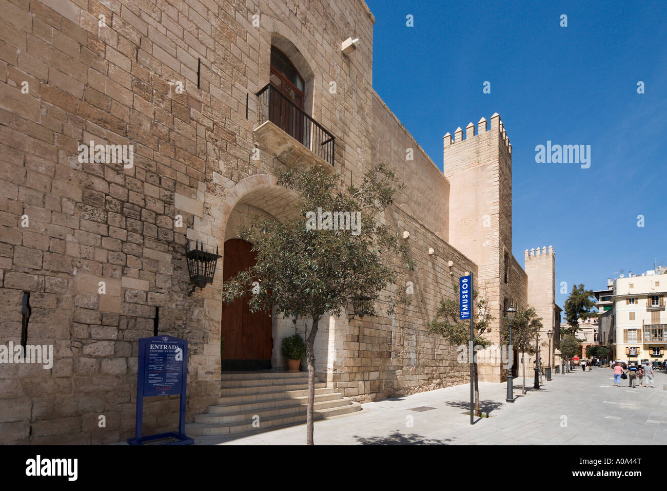Entrée de Palau de l'Almudaina (Palais Royal), Centre historique de Palma, Majorque, Îles Baléares, Espagne Banque D'Images