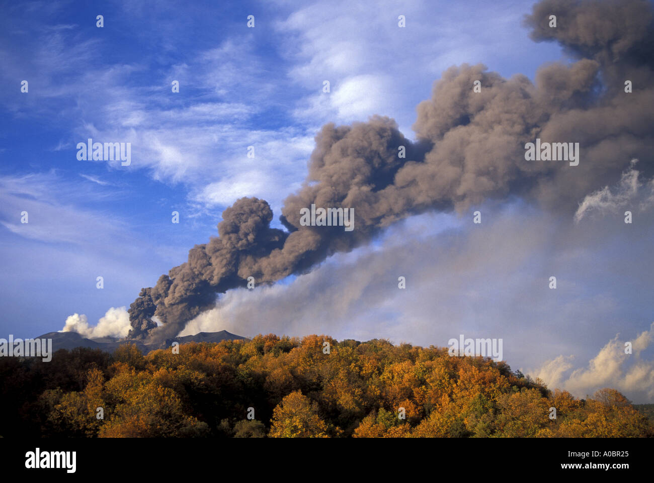 Éruption du volcan Etna Taormina Sicile Italie Banque D'Images