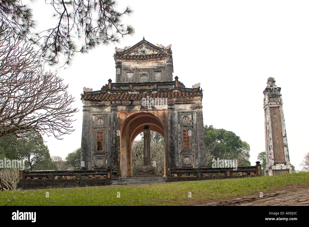 Vietnam Hue Royal Tombs tombeau de l'Empereur Tu Duc Nguyen a servi plus long monarch 1848 Stèle 83 Banque D'Images