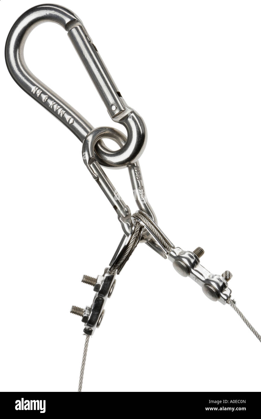 Manilles acier rejoint et câbles de fil d'acier Banque D'Images