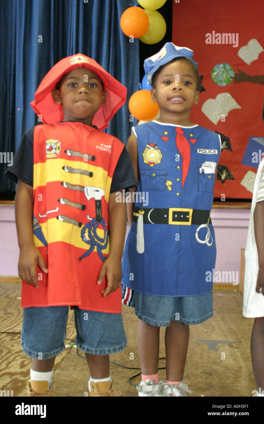 Miami Florida,Little Haiti,Edison Park Elementary School,campus,primaire,éducation,campus,Career Day,étudiants éducation élèves élèves élèves,école,CAM Banque D'Images