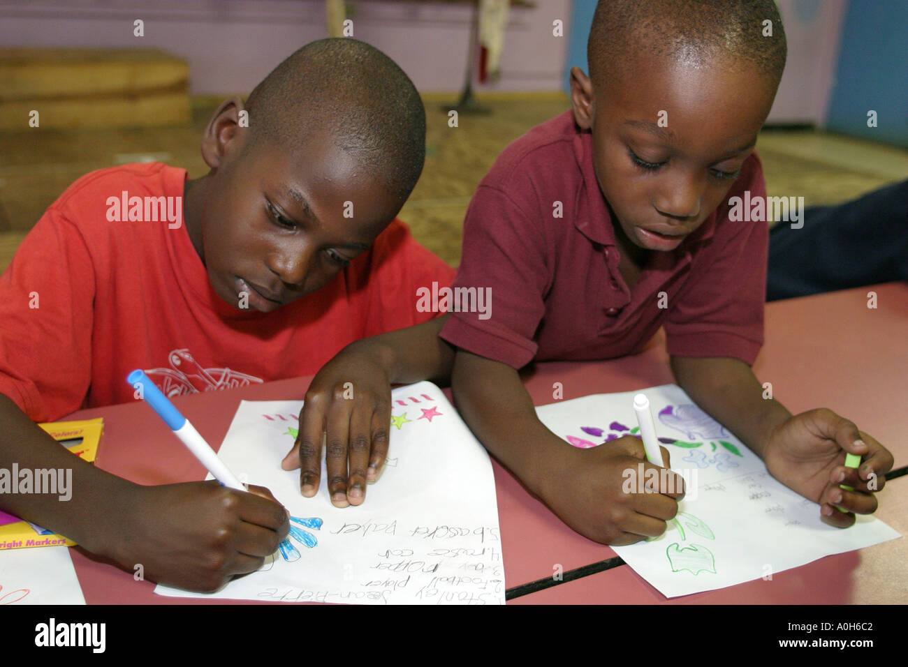 Miami Florida,Little Haiti,Edison Park Elementary School,campus,primaire,éducation,campus,étudiants éducation élèves élèves élèves,école,campus,apprendre l Banque D'Images