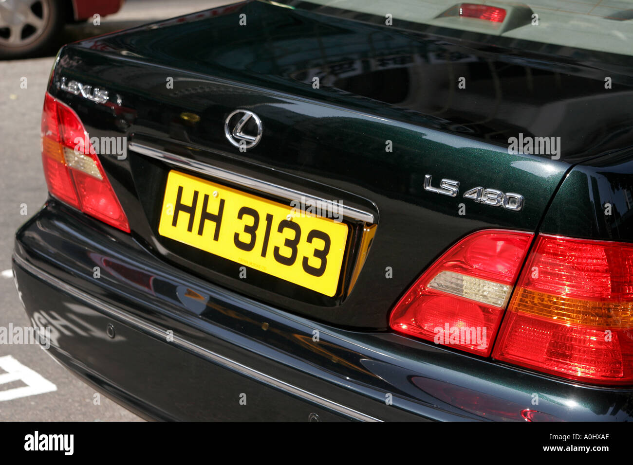 Chine Hong Kong Feng Shui voiture Lexus, la plaque constructeur nombre chanceux 3133 Banque D'Images