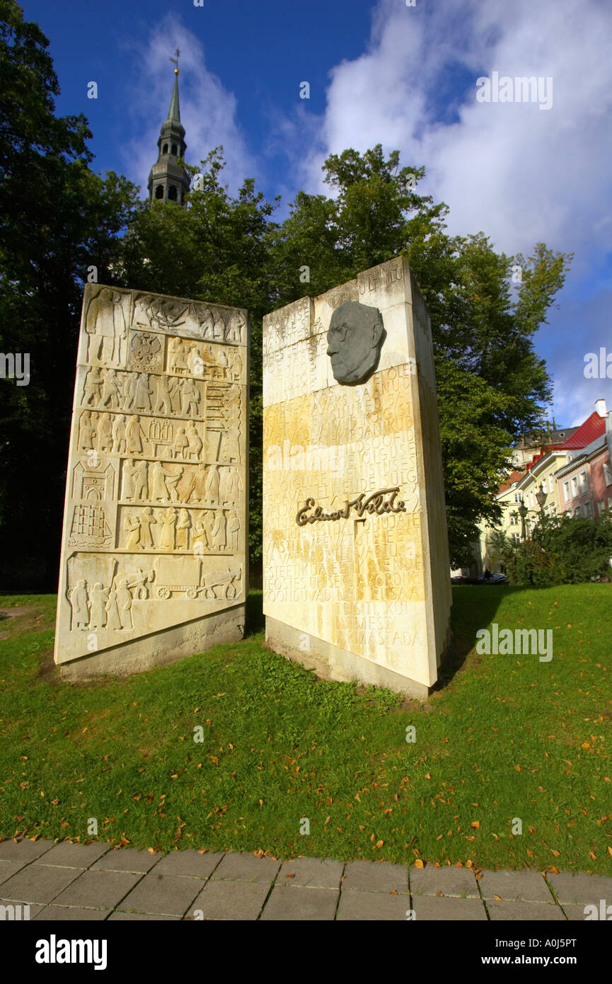 La sculpture de lits jumeaux Eduard Vilde à Tallinn, Estonie Banque D'Images