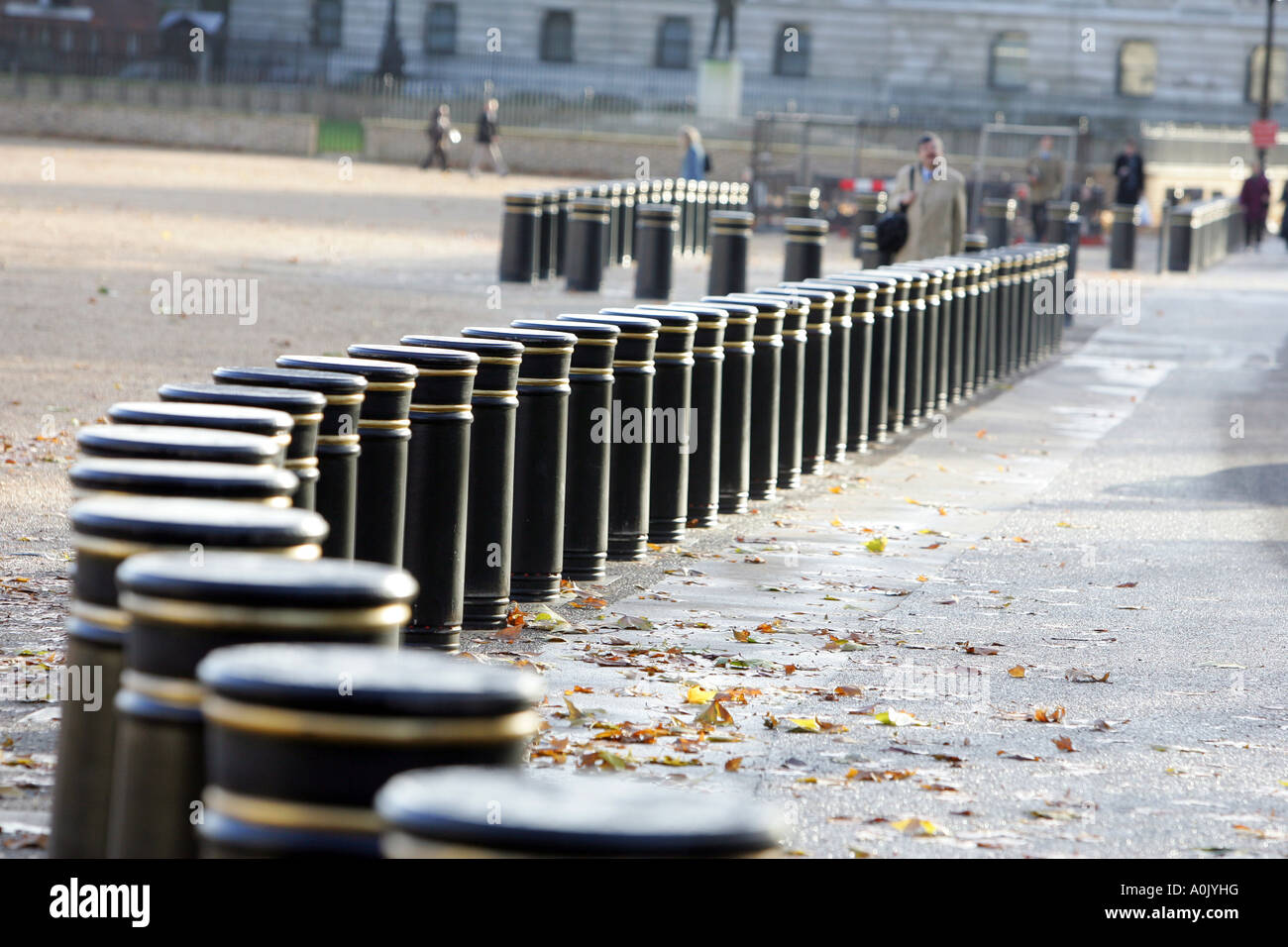 Horse Guards Parade et bornes de sécurité London England Banque D'Images