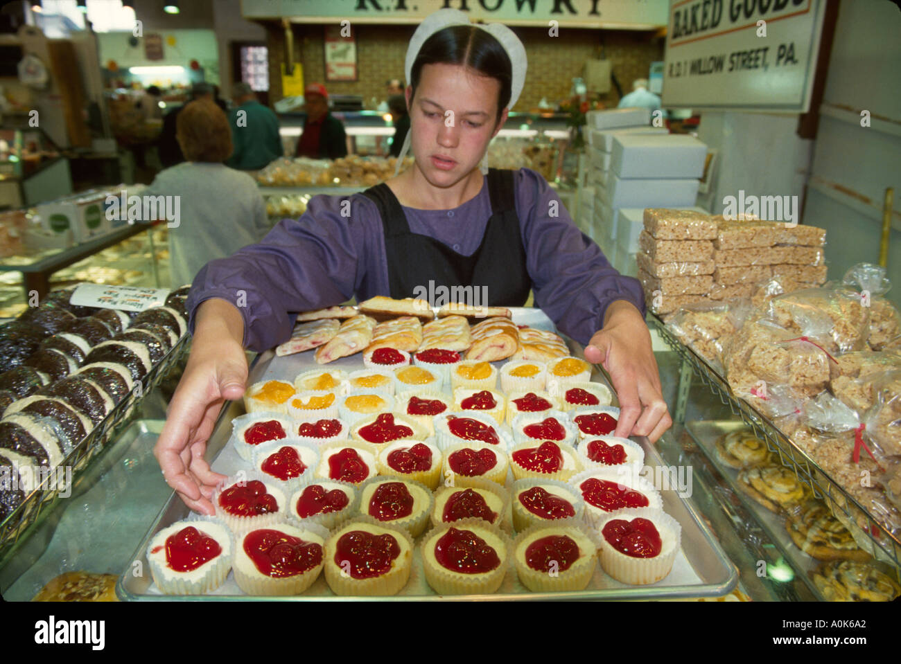 Pennsylvania,PA,Mid Atlantic,Quaker State,Lancaster Central Market Amish,Dutch Mennonite,style de vie,vieille mode,religion,croyance,foi,spiritualité,trad Banque D'Images