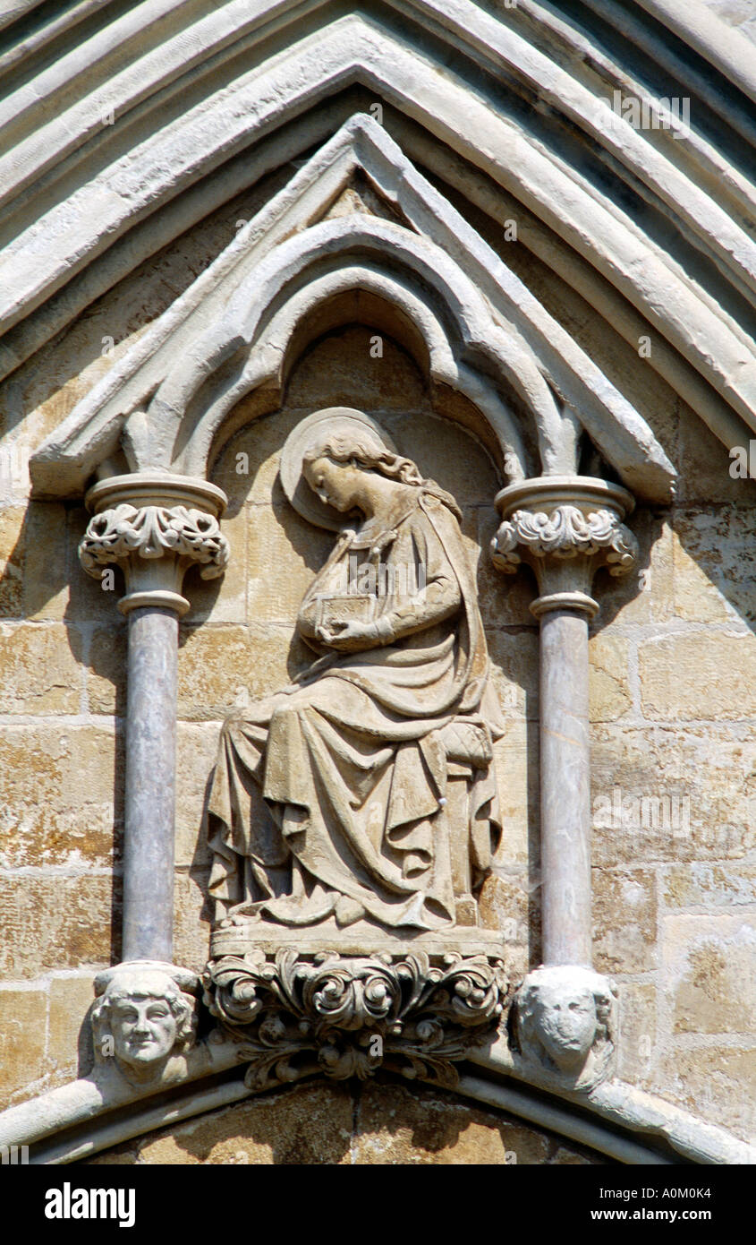 La cathédrale de Salisbury Wiltshire Angleterre vierge de l'Annonciation Banque D'Images