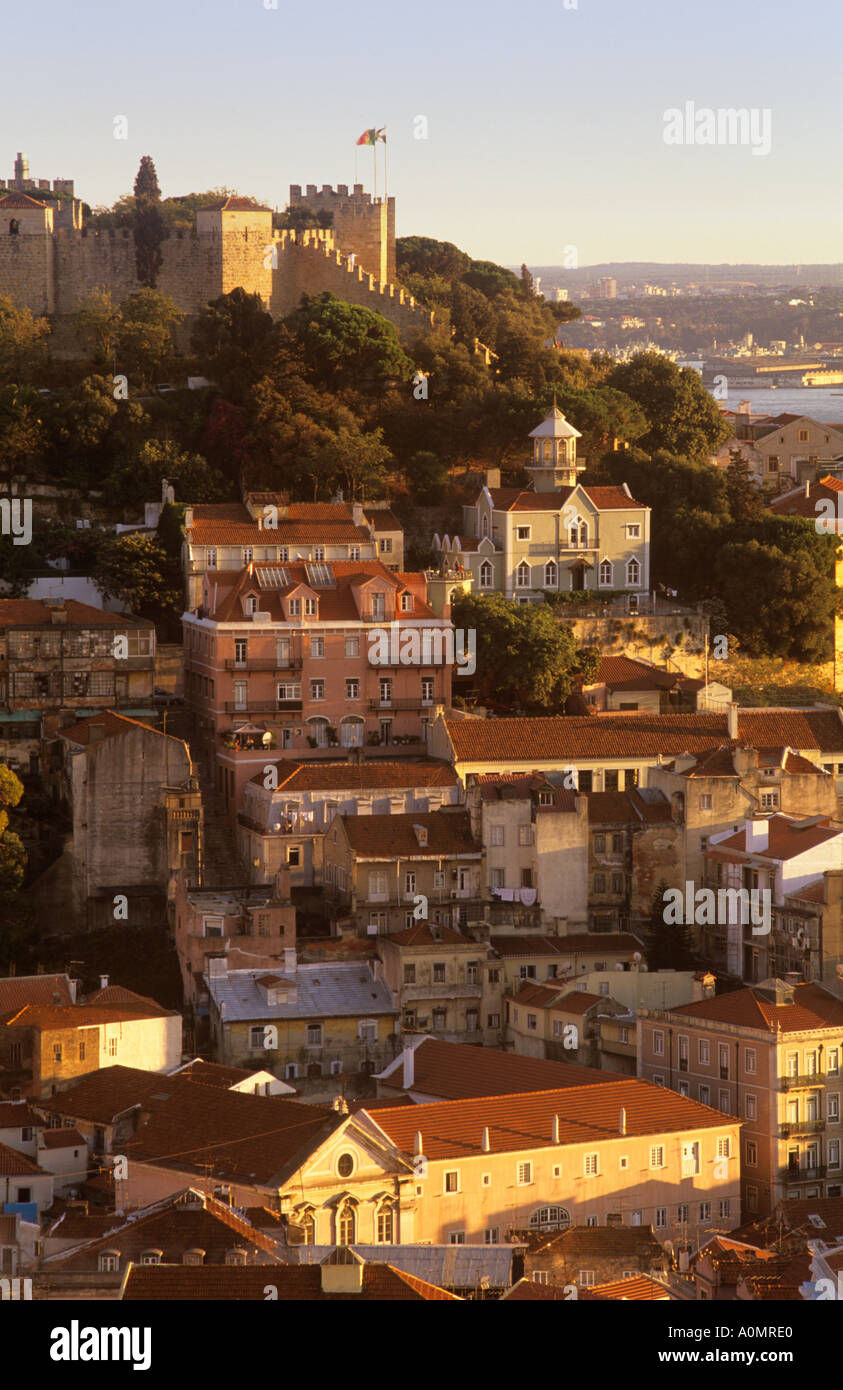 Vue sur la ville de Château Sao Jorge Lisbonne Portugal Banque D'Images
