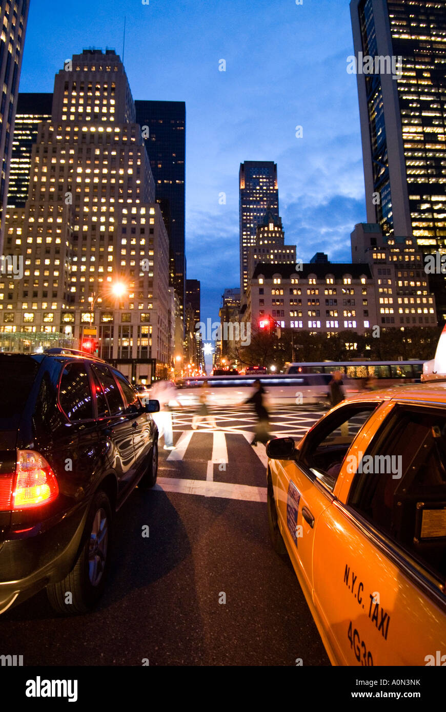 Vue sud sur la 5e Avenue Uptown Manhattan New York USA Banque D'Images