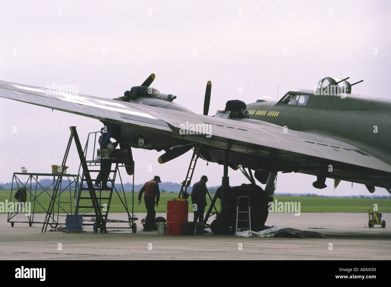 Us bomber boeing b 17 flying fortress Banque de photographies et d ...