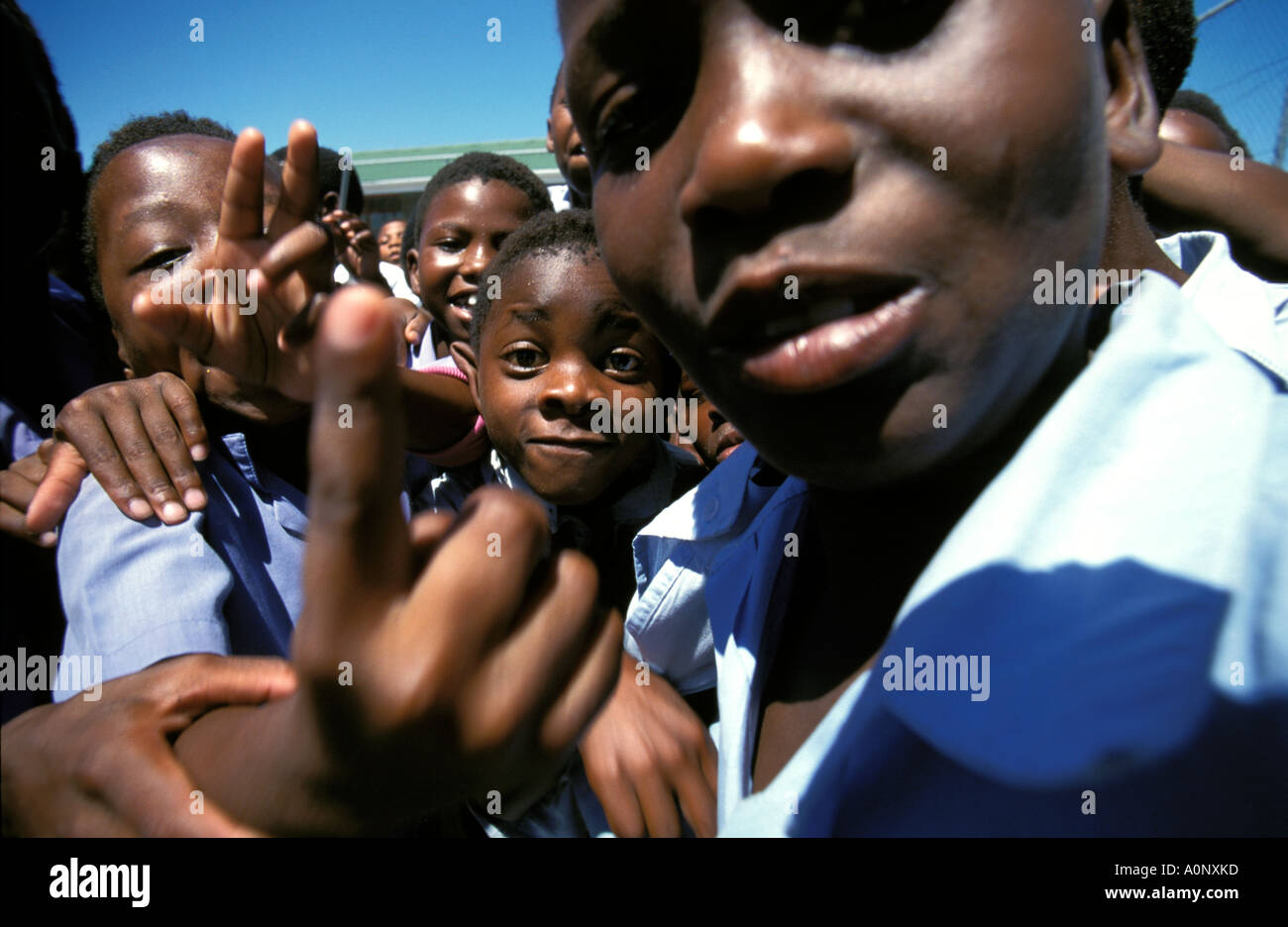 Les enfants de l'école de Cape Town dans un township Banque D'Images