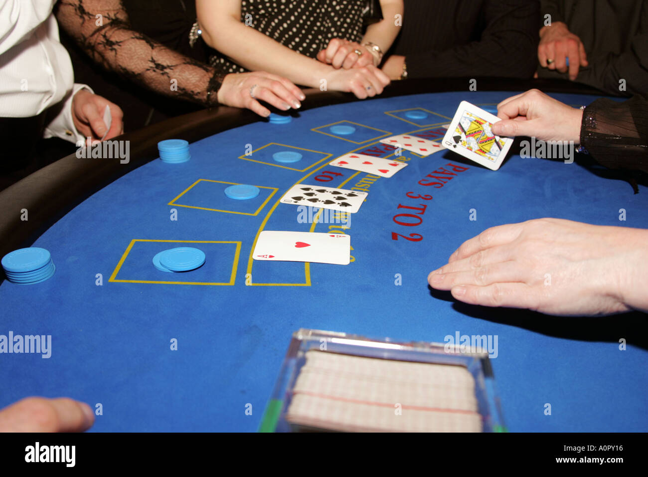 Croupier de blackjack dealer Banque D'Images