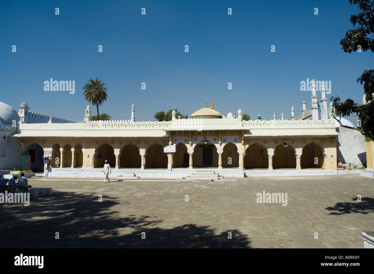 Mosquée de tombeau d'Aurangzeb Khuldabad Maharashtra Inde Asie Banque D'Images