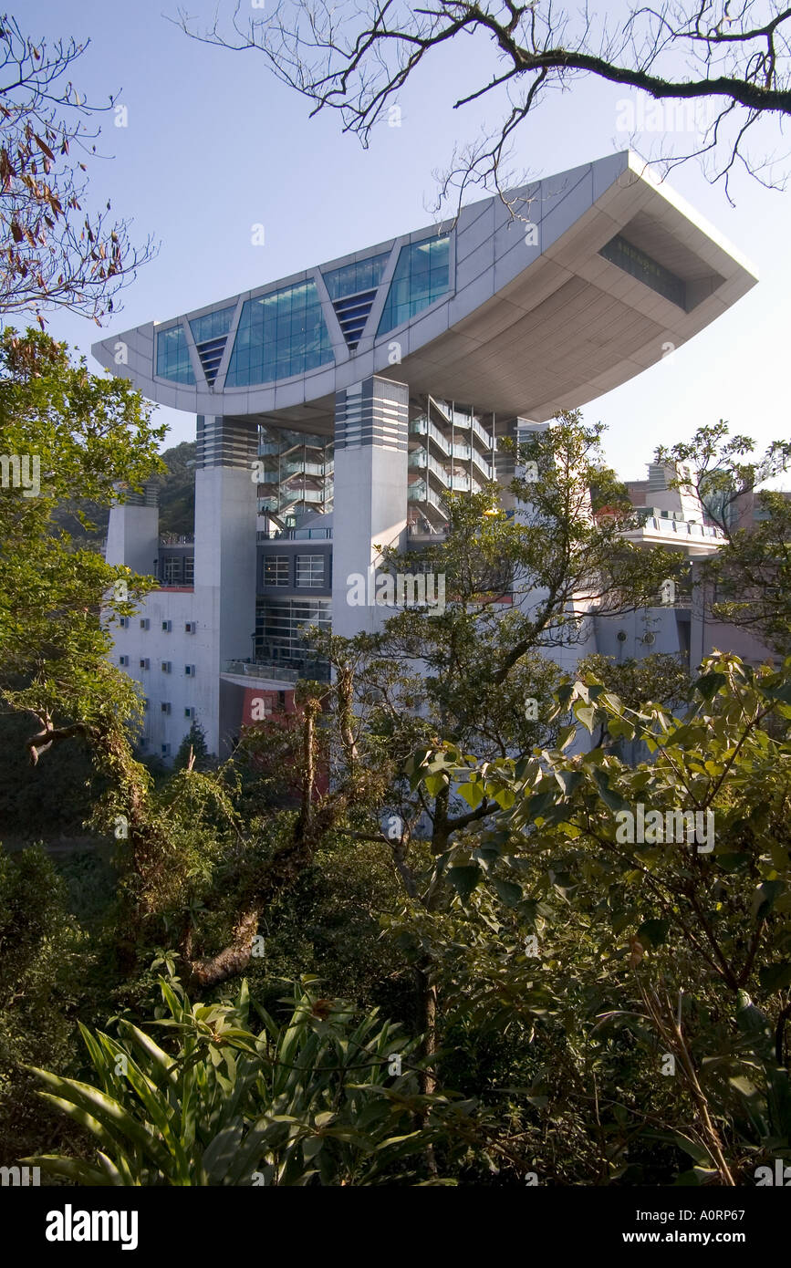 Dh VICTORIA PEAK HONG KONG Tour Peak tram station terminal et lookout building Banque D'Images