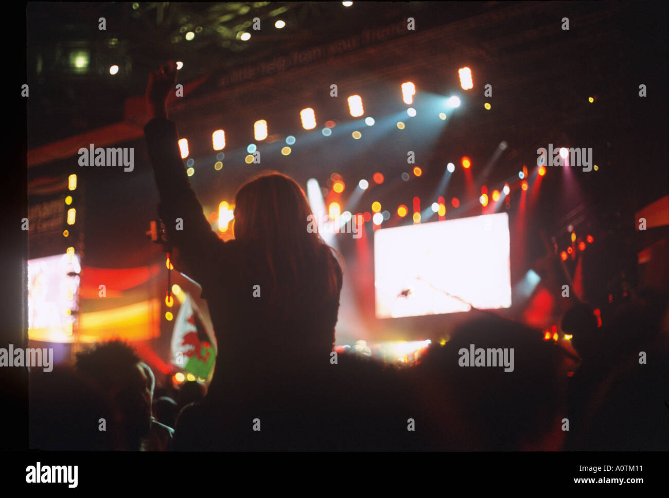 Concert Appel Tsunami Millennium Stadium Cardiff Galles du Sud Banque D'Images