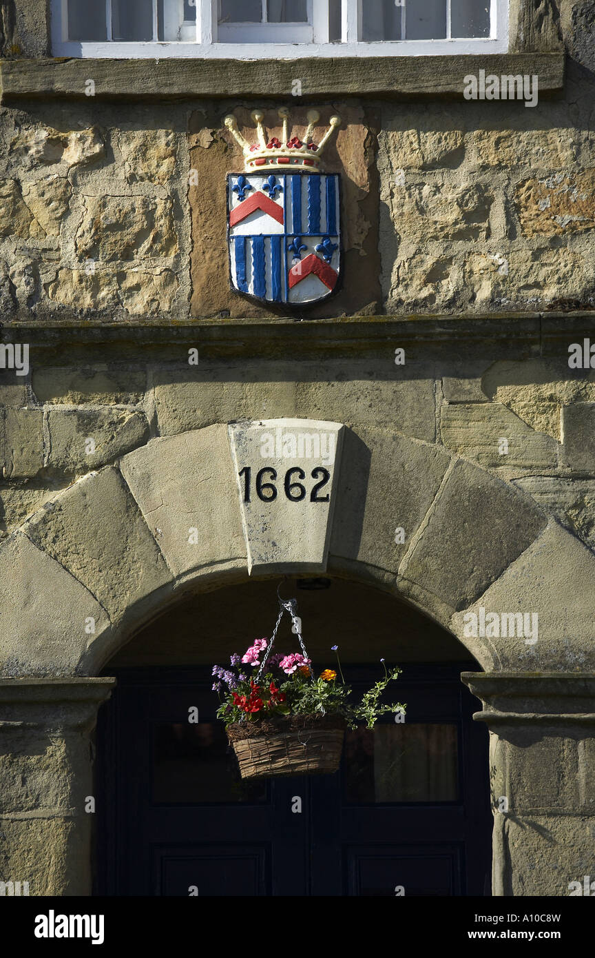 Détail de l'alms maisons sur le versant sud du village Banque D'Images