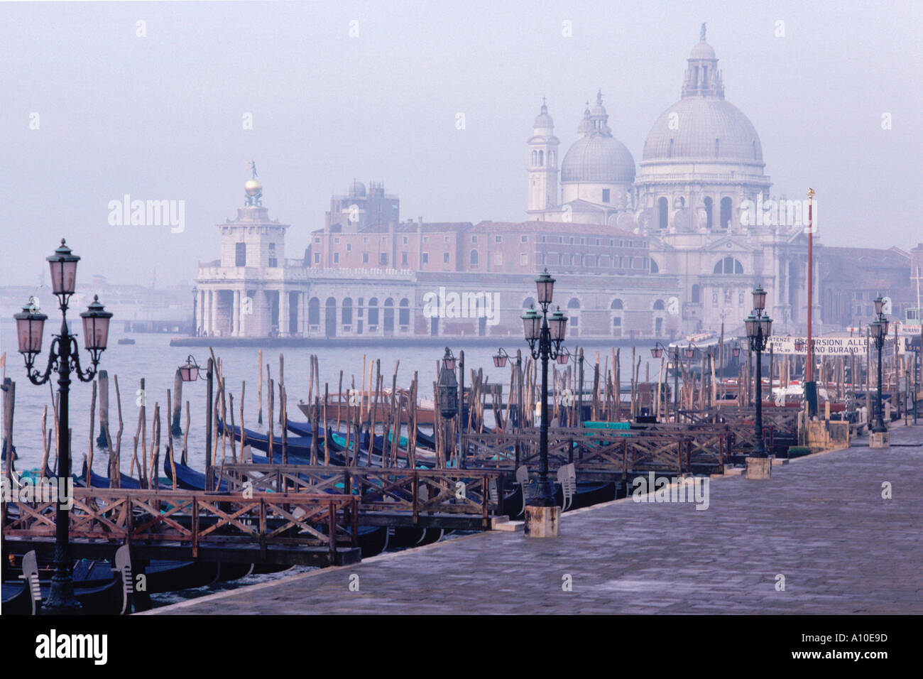 Italie Venise San Giorgio Maggiore avec en arrière-plan Banque D'Images