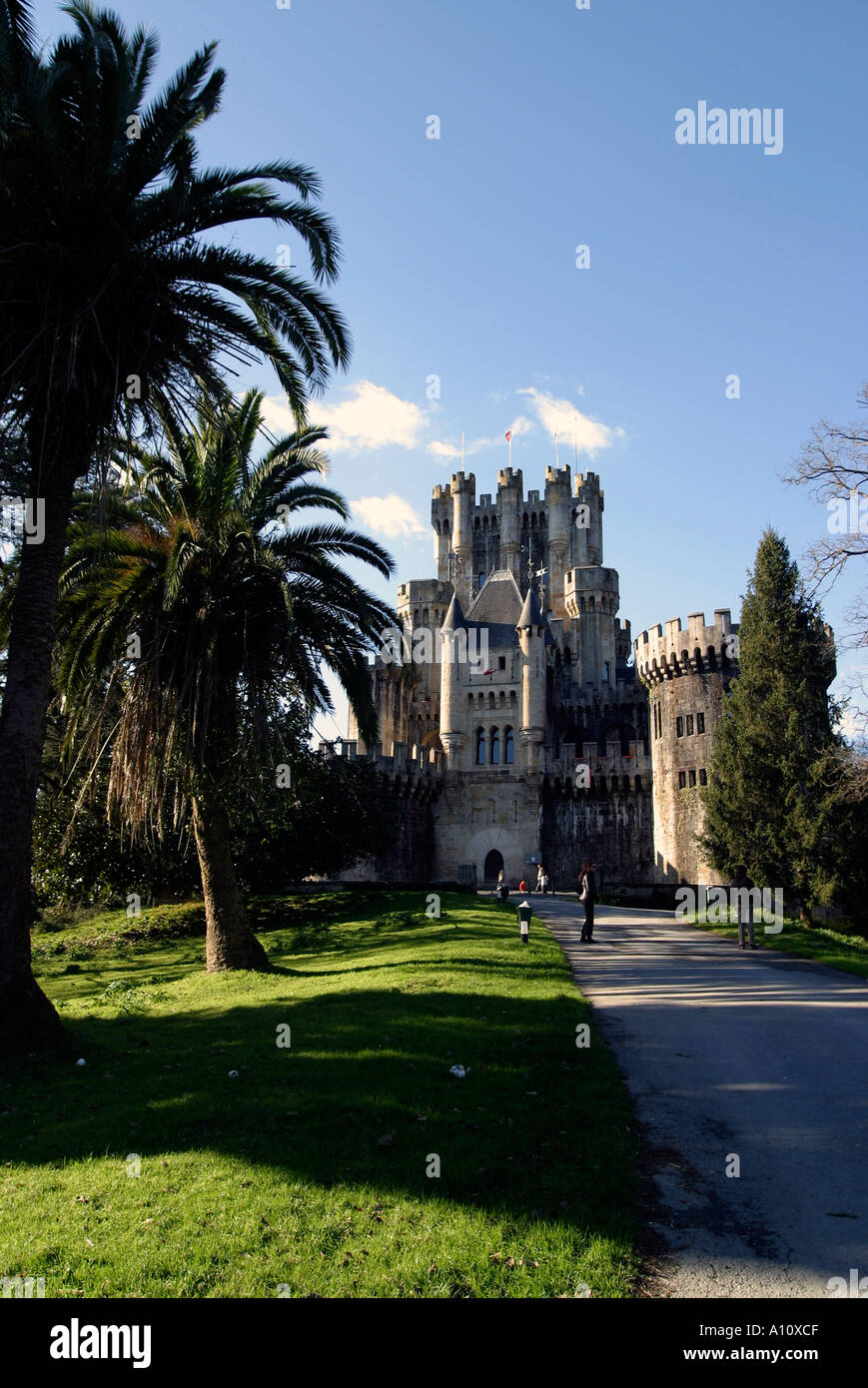 Espagne Château 13ème siècle Butron Castillo de Butrón Vizcaya Pays Basque tour médiévale des murs gothiques Banque D'Images