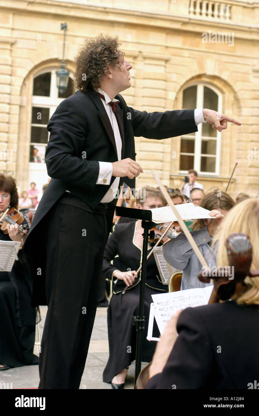 Conducteur actif Banque de photographies et d’images à haute résolution