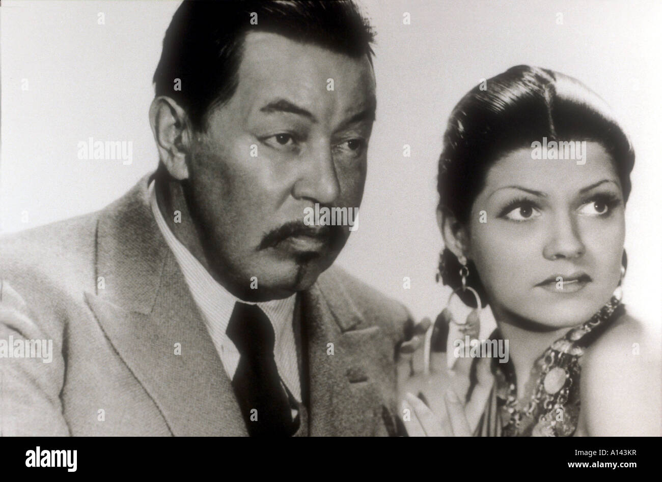 Charlie Chan en Egypte Année 1935 Réalisateur Louis Roi Warner Oland Rita Hayworth Banque D'Images