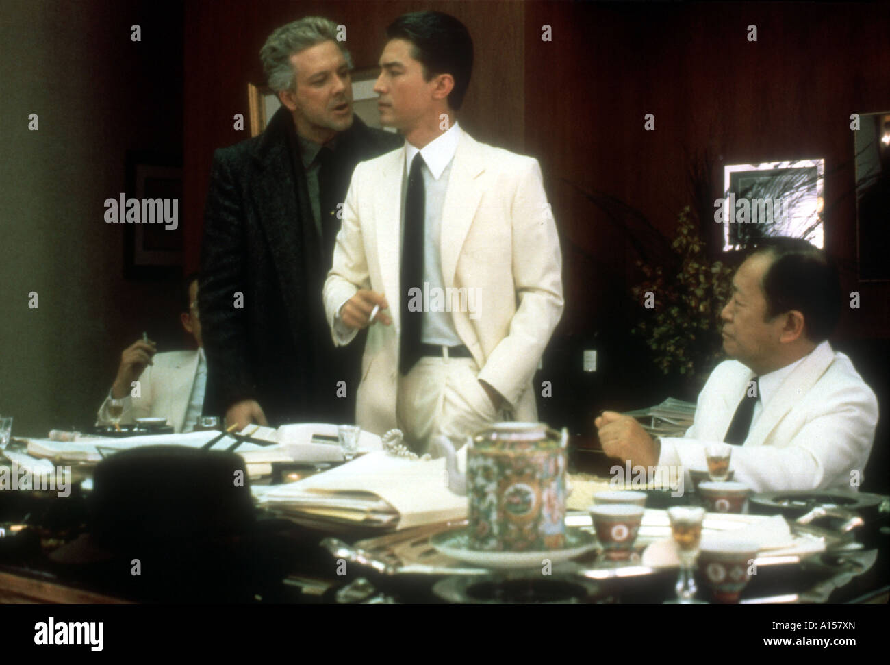 Année du Dragon Année 1985 Réalisateur Michael Cimino Mickey Rourke, John Lone basé sur le livre de Robert Daley Banque D'Images