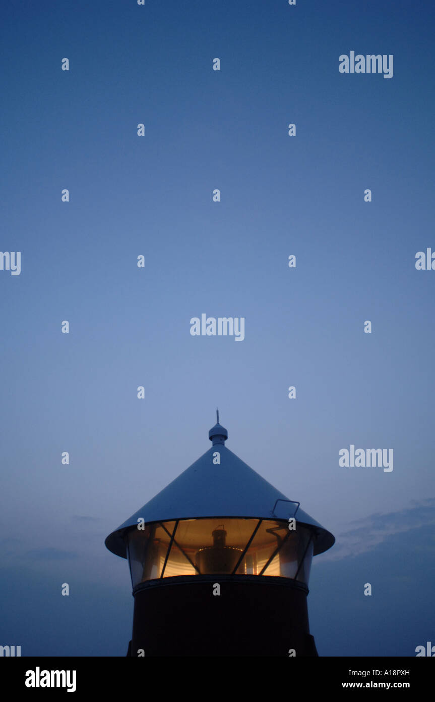 Un moody image d'un phare à Aalborg au Danemark Banque D'Images