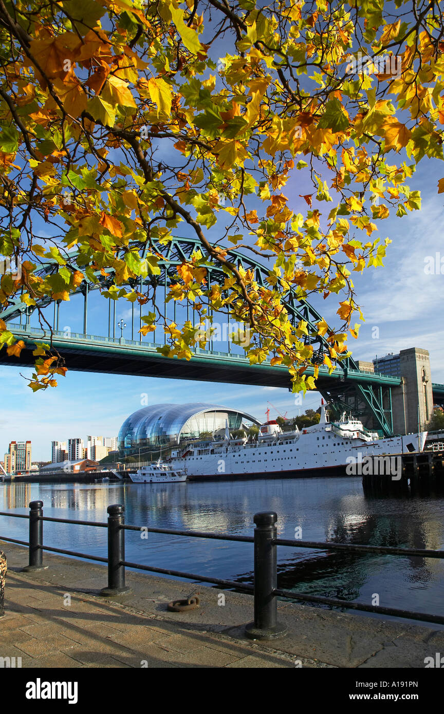 Automne Pont Tyne Newcastle-upon-Tyne Banque D'Images