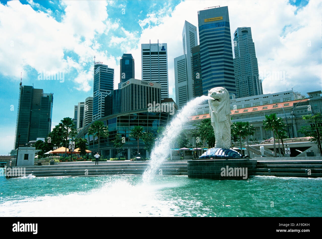 Merlion et Central Business District, Singapour. Banque D'Images