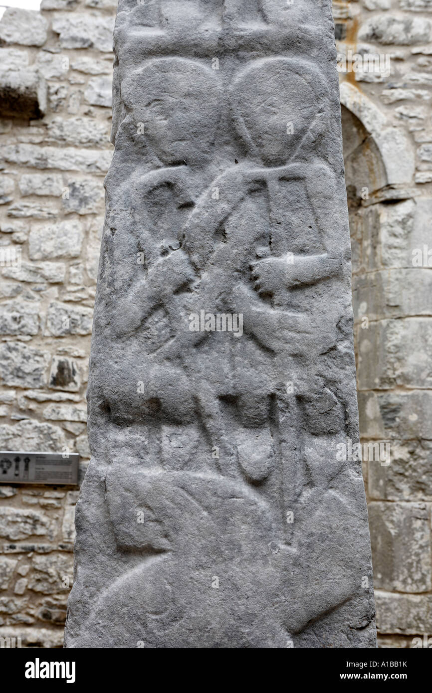 Détails de la croix celtiques dans l'église, kilfenora burren, Clare, Irlande Banque D'Images