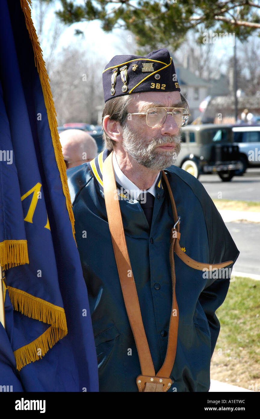 Anciens combattants militaires participent à des activités d'un Memorial Day Parade et festival Banque D'Images