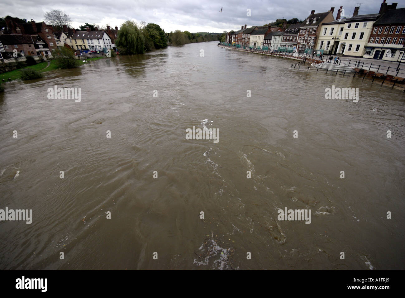 Les inondations sur la rivière Severn à Bewdley UK Worcestershire Banque D'Images