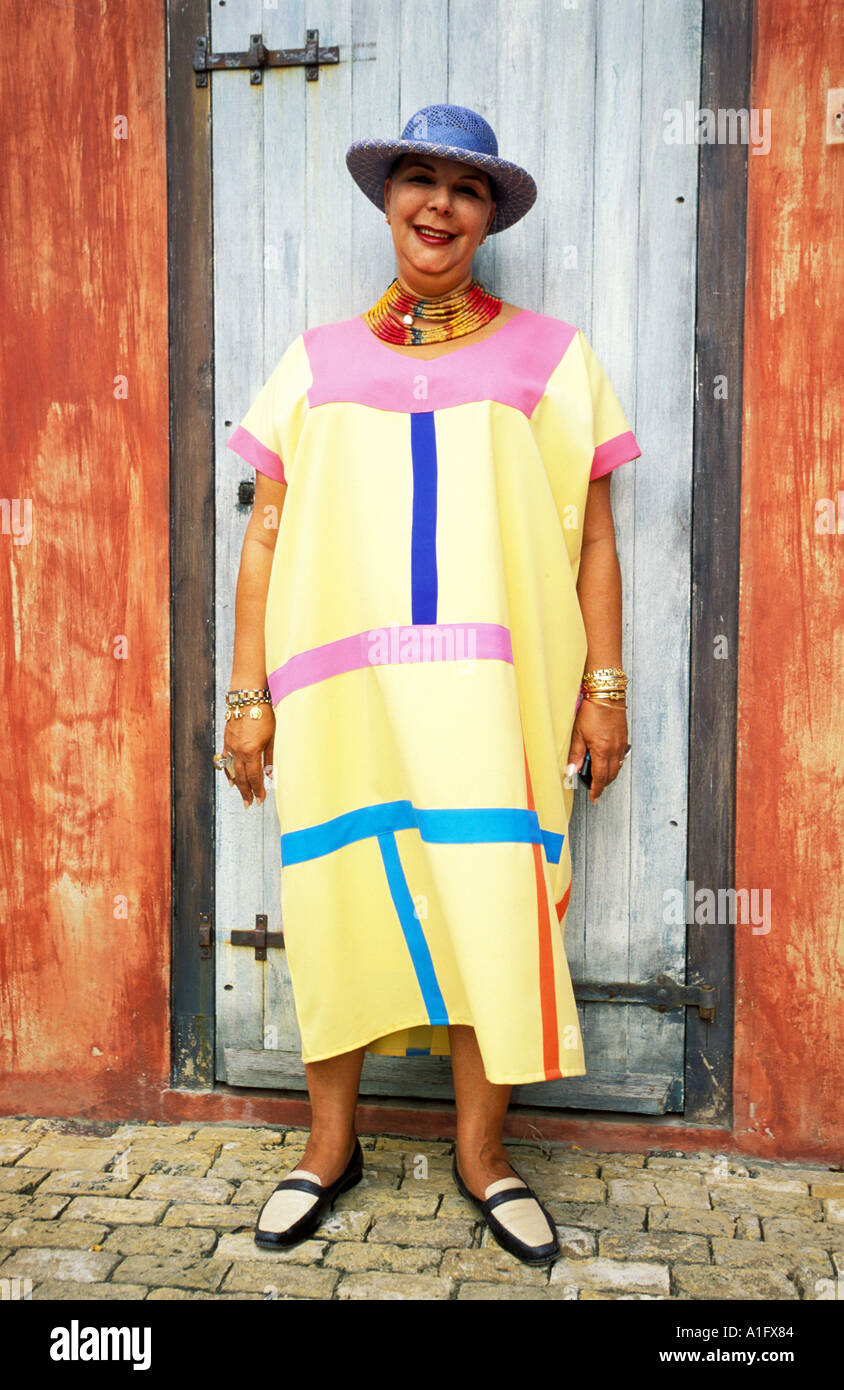 Curaçao Caraïbes Musée Kura Hulanda Willamstad Guide d'interprétation en couleurs donnant parler Banque D'Images